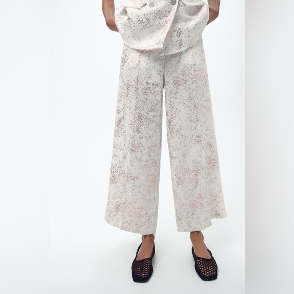 ZARA METALLIC EFFECT 2Pcs Vest and Culottes set - Picture 6 of 15